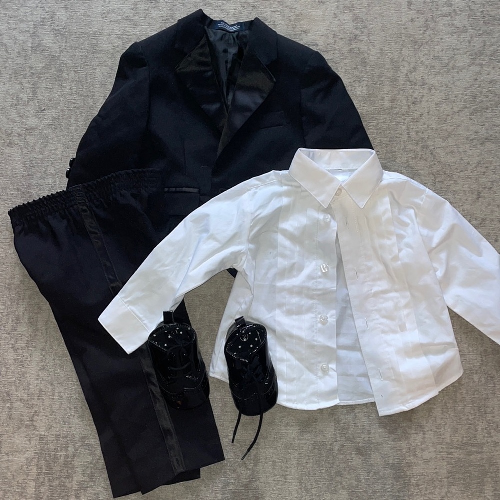 Nautica baby boy suit - BOW TIE AND SHOES INCLUDED
